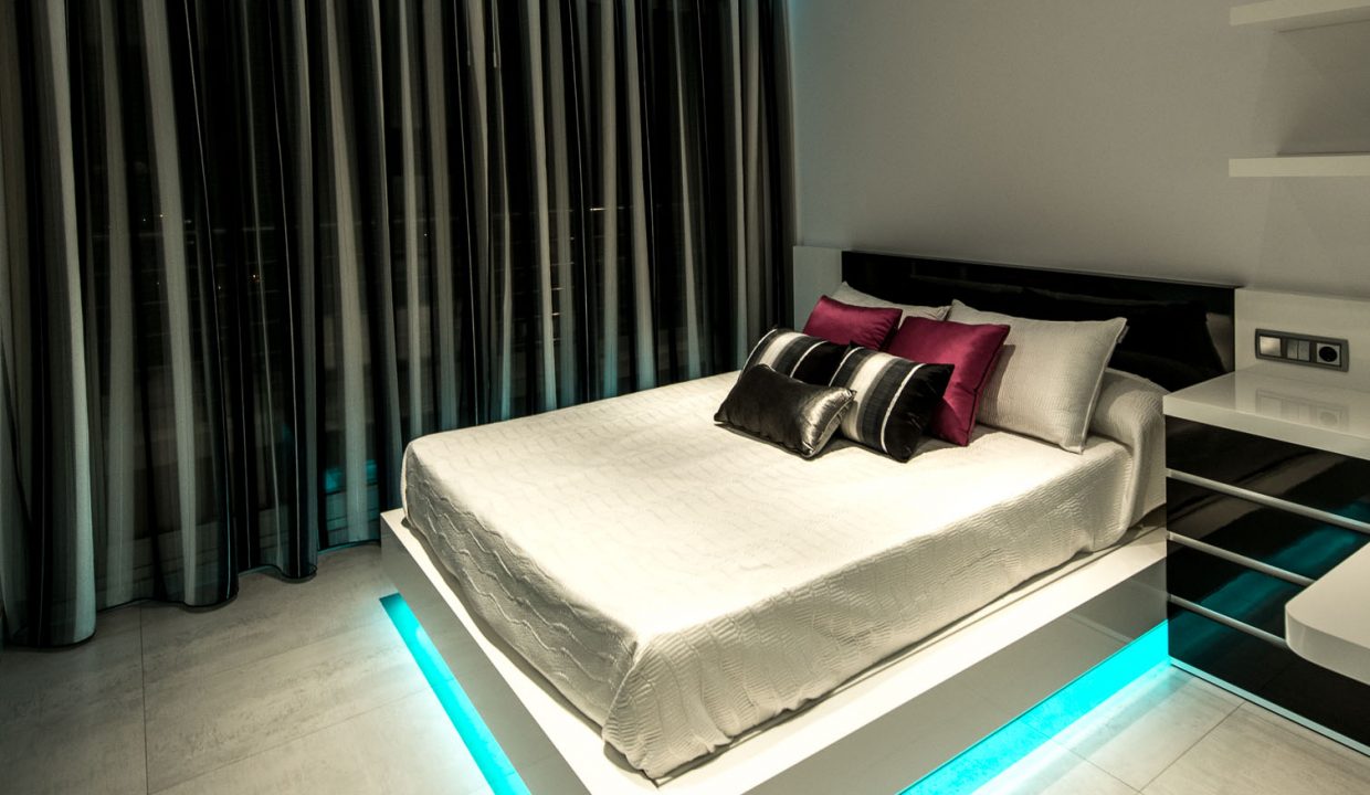 Promoción Excepcional villa de lujo, obra nueva en Calpe (Revista)