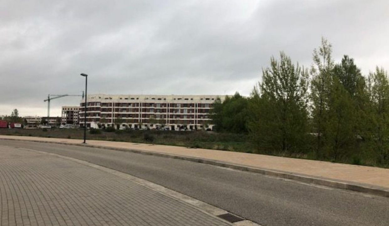 Promoción Entreparques, obra nueva en Burgos (Revista)