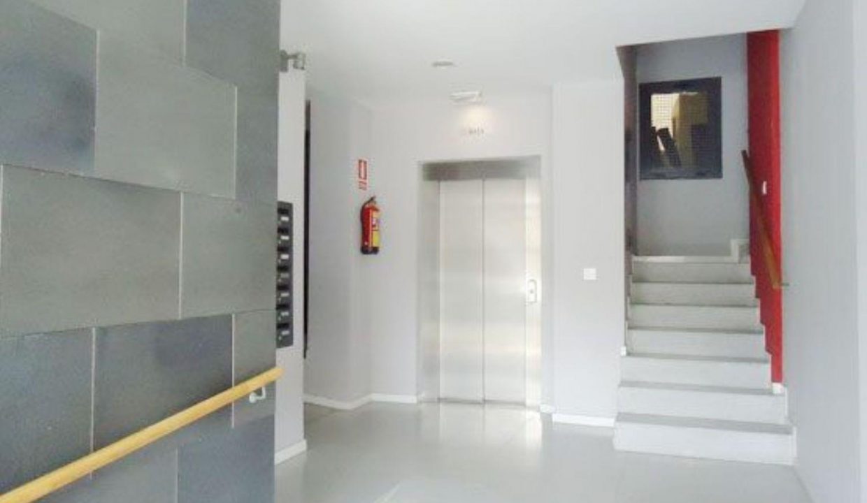 Promoción FIGUERES, obra nueva en Figueres (Revista)
