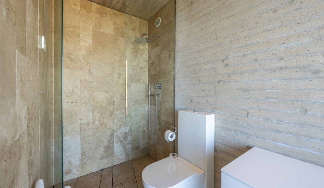 Promoción Villa en los serenos bosques de Benissa, obra nueva en Benisa (Revista)