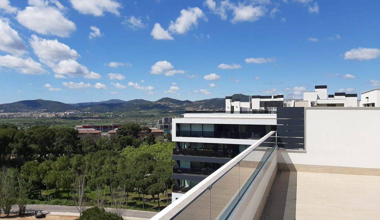Promoción Sant Just, obra nueva en Sant Joan Despí (Revista)