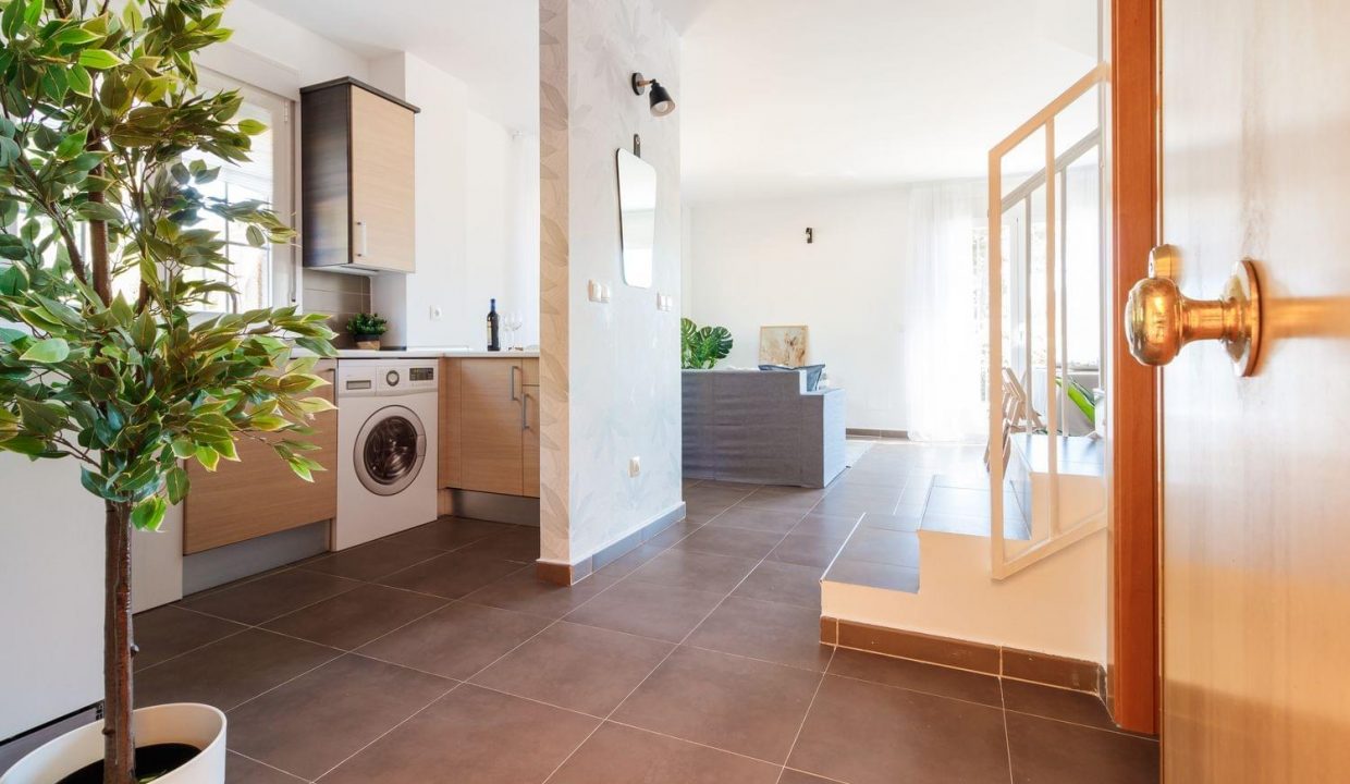 Promoción Residencial Pinos Altos, obra nueva en Entrepinos (Revista)