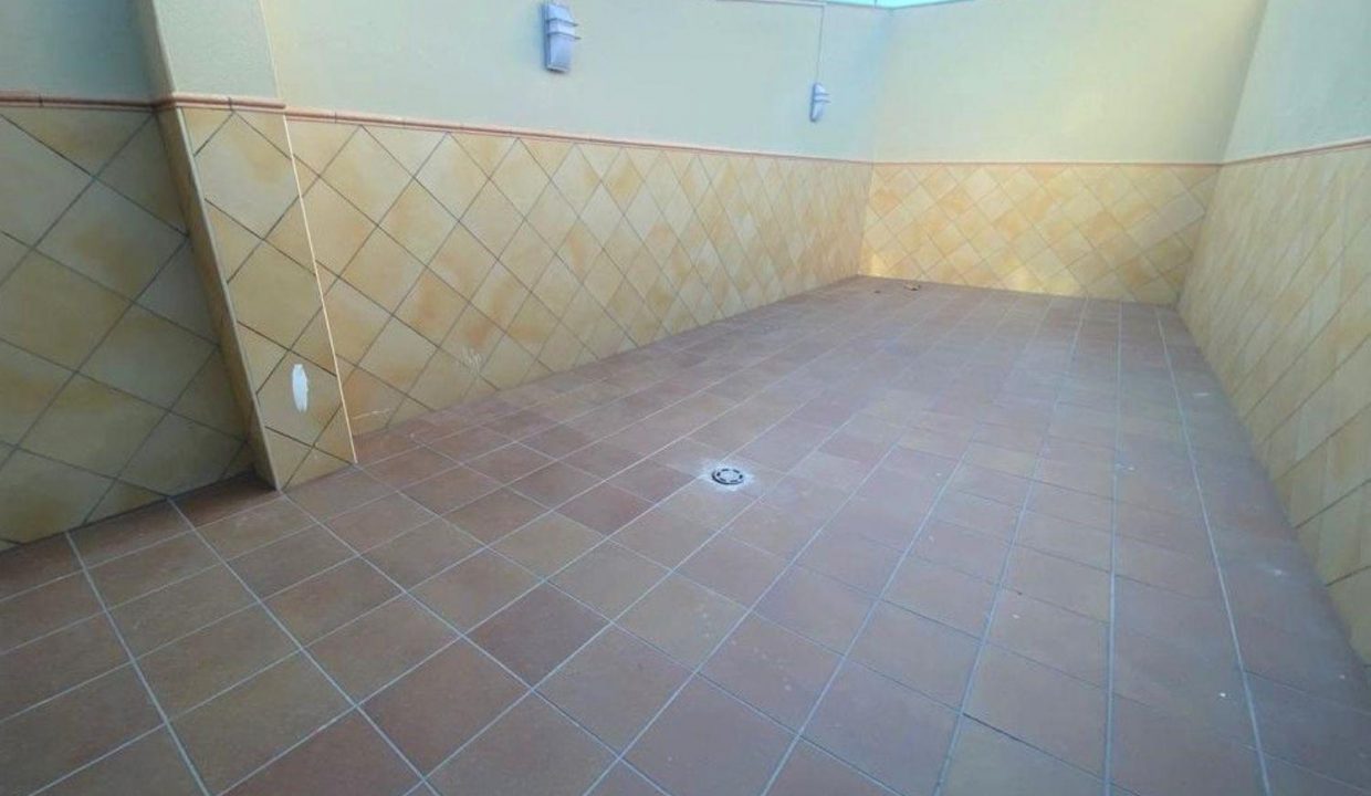 Promoción Alfons XII, obra nueva en Badalona (Revista)