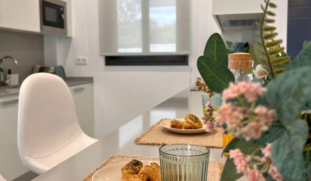 Promoción Marinsa Cortijo del Conde, obra nueva en Chilches (Revista)