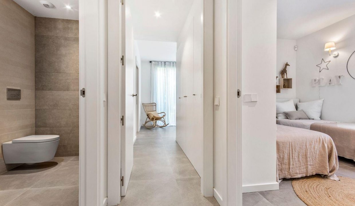 Promoción Infinitum Living, obra nueva en Far (Revista)