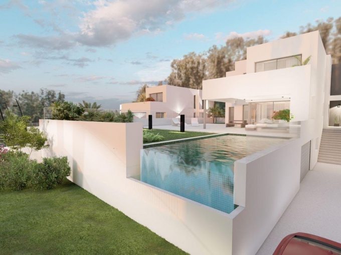 Promoción Villa en Parcela 90, obra nueva en Mijas (Revista)