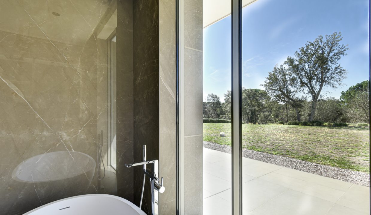 Promoción Villa Perla, obra nueva en la Selva de Mar (Revista)