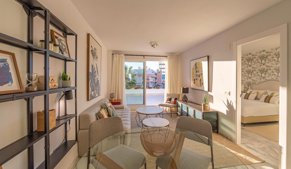 Promoción Doña Julia Golf Views, obra nueva en Casares (Revista)