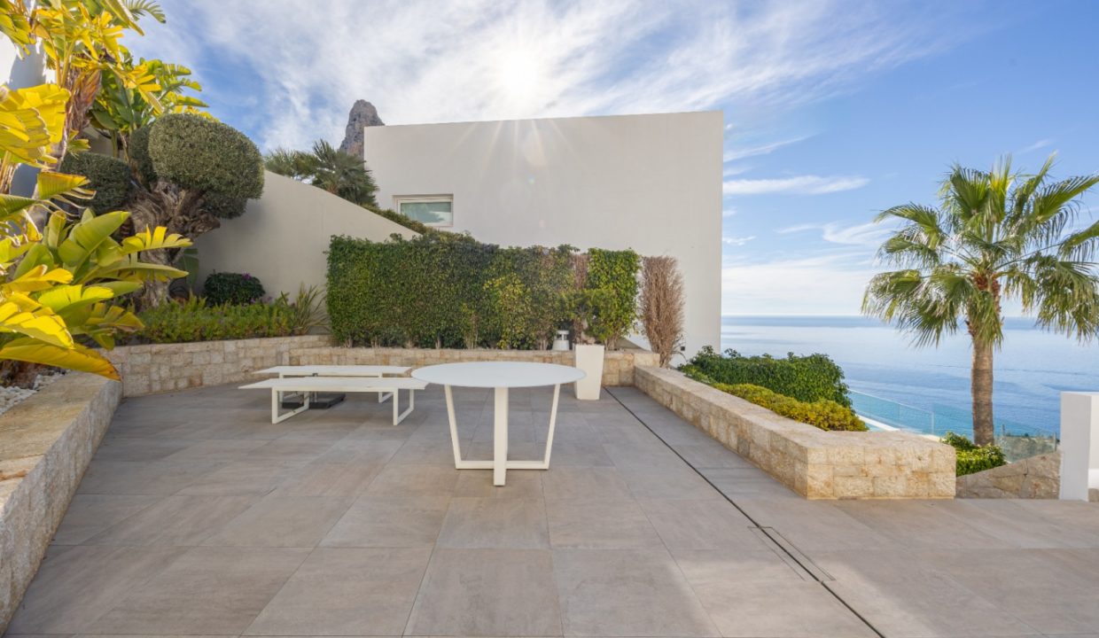 Promoción Villa con impresionantes vistas al mar, obra nueva en Altea (Revista)