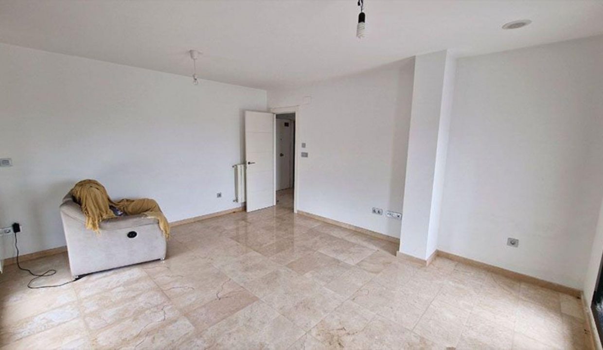Promoción SANTA CRUZ DE BEZANA (CANTABRIA), obra nueva en Mompía (Revista)