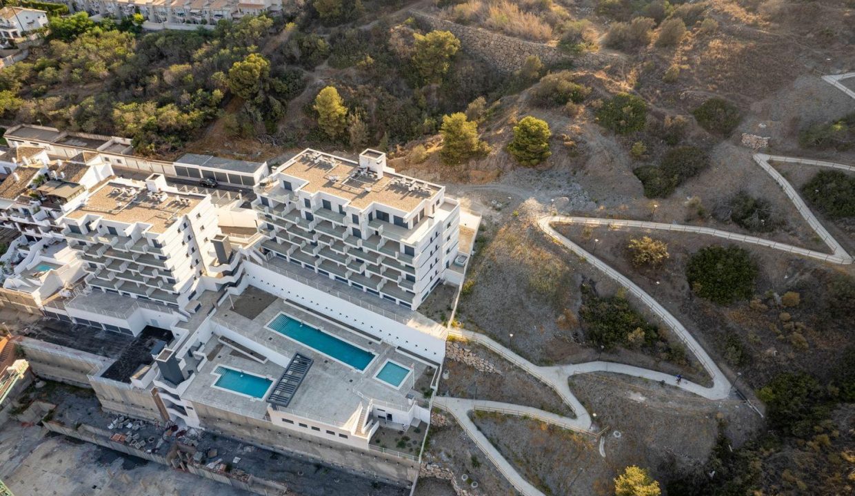 Promoción Icon Marina, obra nueva en La Herradura (Revista)