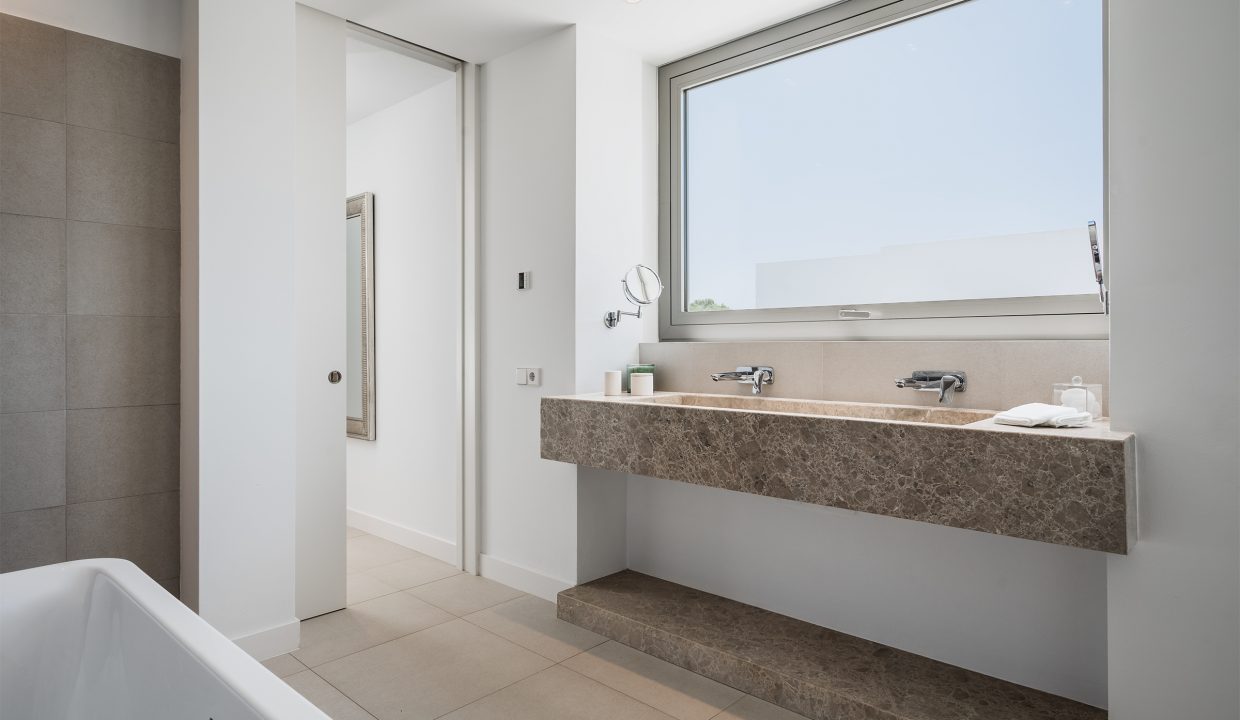 Promoción KING HILLS, obra nueva en Málaga (Revista)