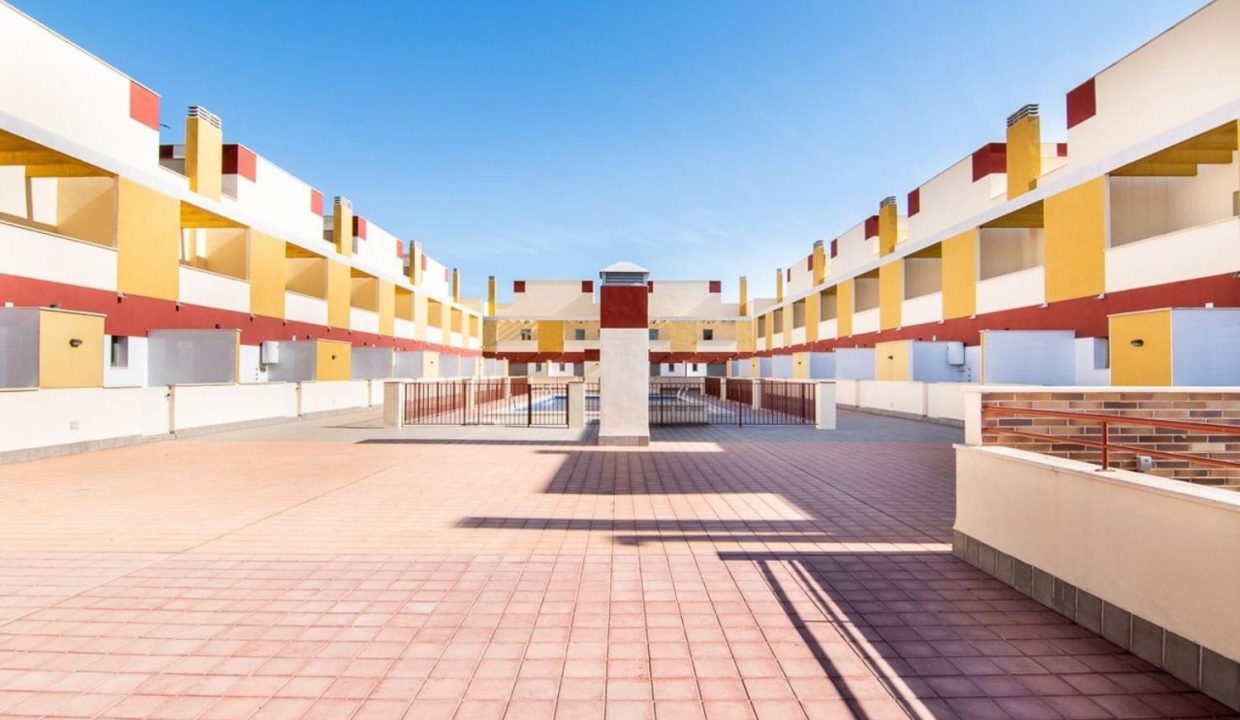 Promoción LOMAS DE RAME, obra nueva en Los Alcázares (Revista)