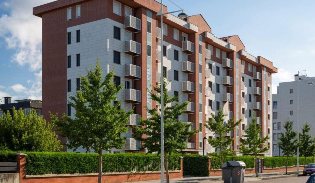 Promoción Parque de las Llamas, obra nueva en Cueto (Revista)