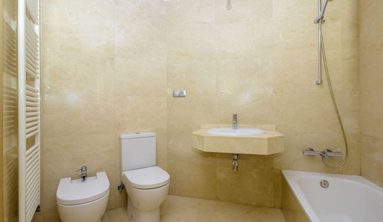 Promoción Promoción de tipologias Vivienda Garaje en venta GRADO Asturias, obra nueva en El Barriu Azul (Revista)