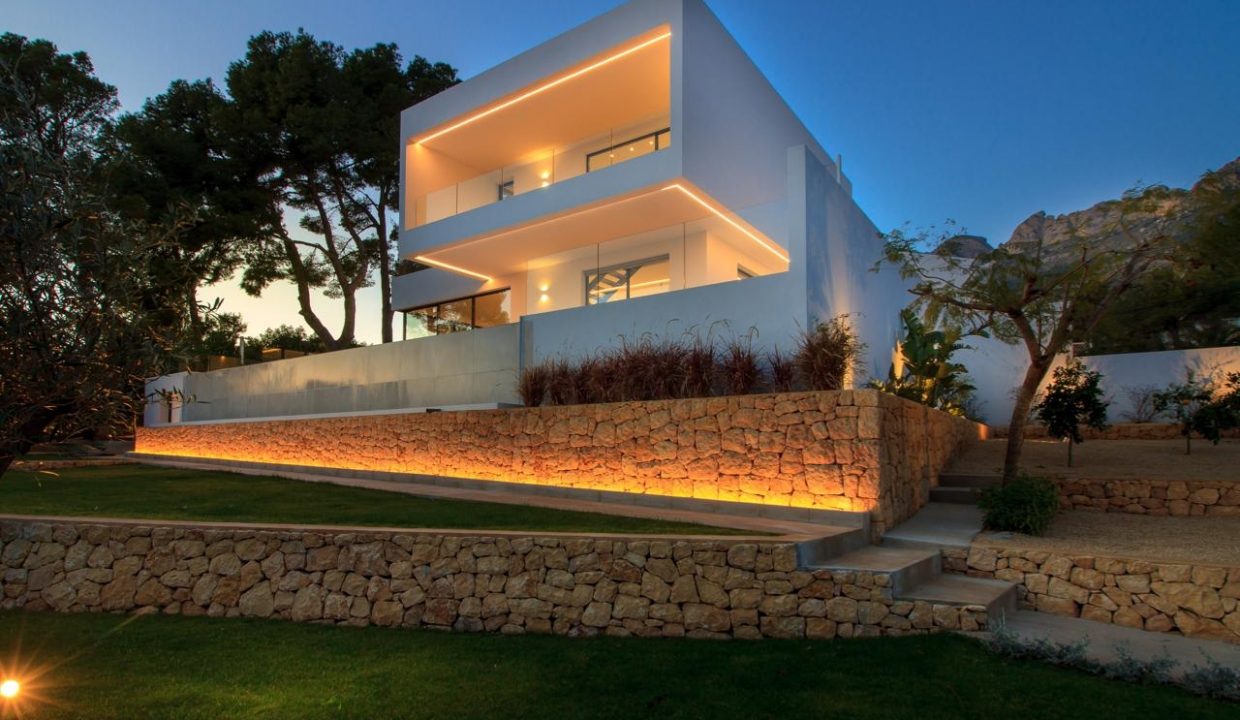 Promoción Impresionante villa de nueva construcción, obra nueva en Altea (Revista)