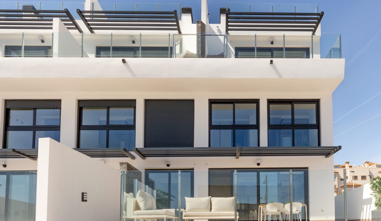 Promoción Royal Park Sea, obra nueva en Guardamar del Segura (Revista)