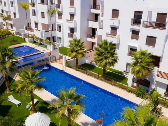 Promoción Oasis de Salobreña, obra nueva en Salobreña (Revista)