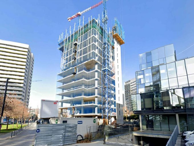 Promoción Cody, obra nueva en l'Hospitalet de Llobregat (Revista)
