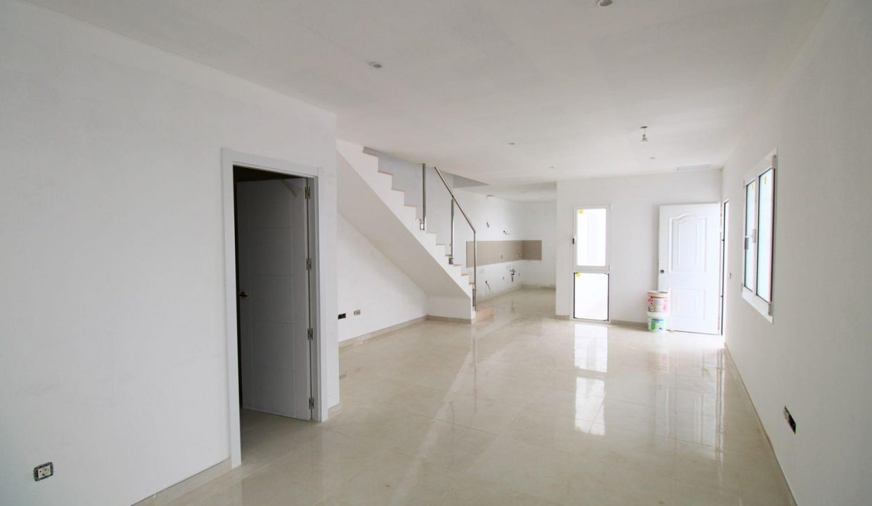 Promoción 4 dúplex en San Bartolomé, obra nueva en San Bartolomé (Revista)