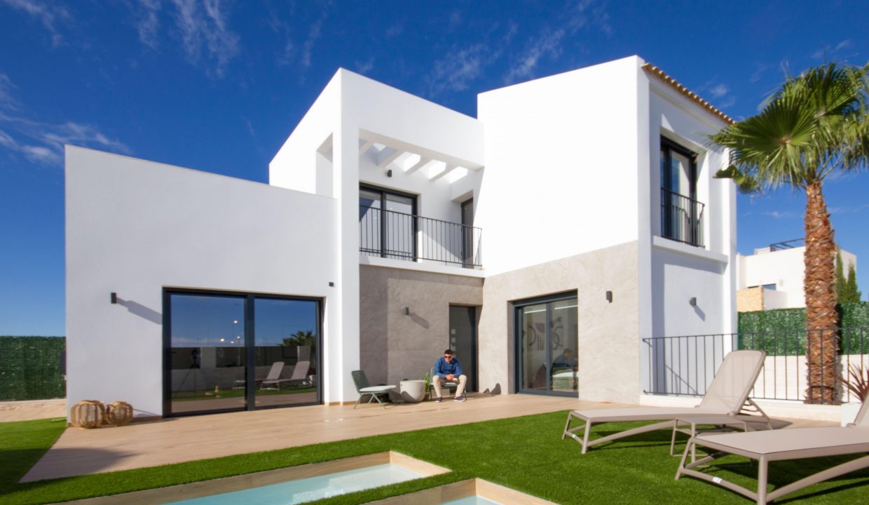 Promoción Villas Palma, obra nueva en Rojales (Revista)