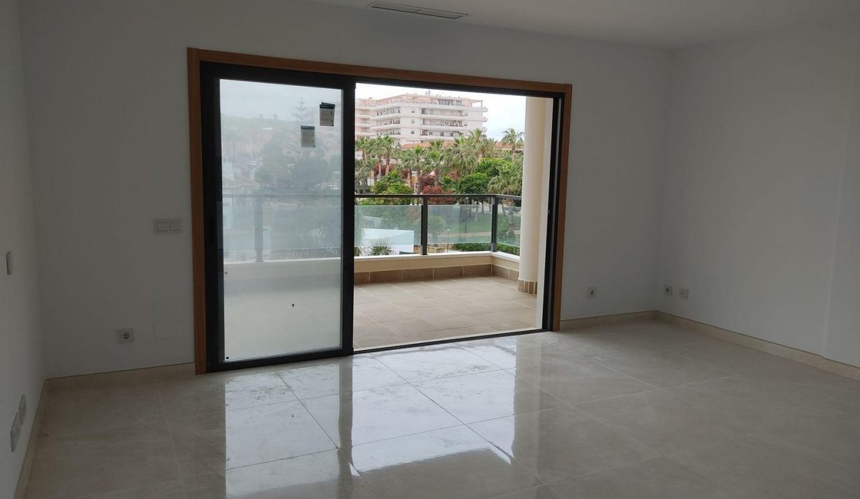 Promoción A2 de Villa Matilde, obra nueva en Sabinillas Sol (Revista)