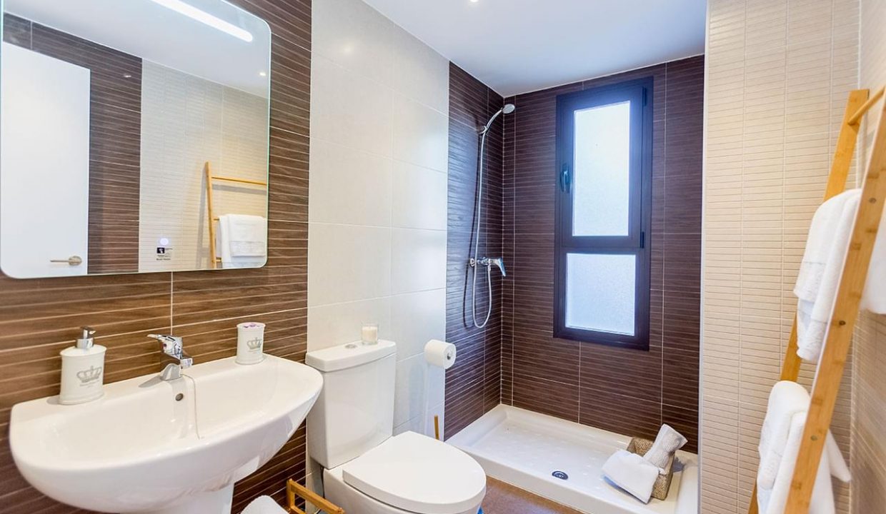 Promoción Oasis de Salobreña, obra nueva en Salobreña (Revista)