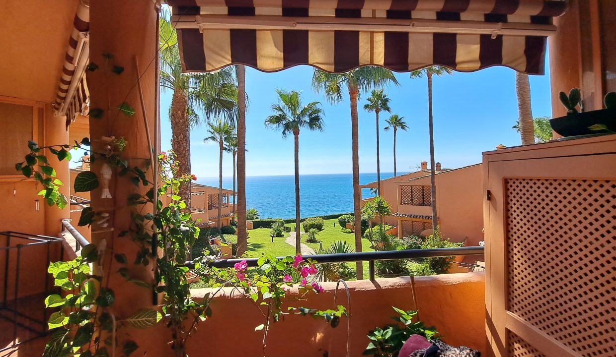 Promoción Bermuda Beach 510232, obra nueva en Estepona (Revista)
