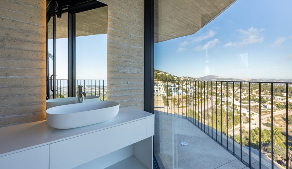 Promoción Villa en los serenos bosques de Benissa, obra nueva en Benisa (Revista)