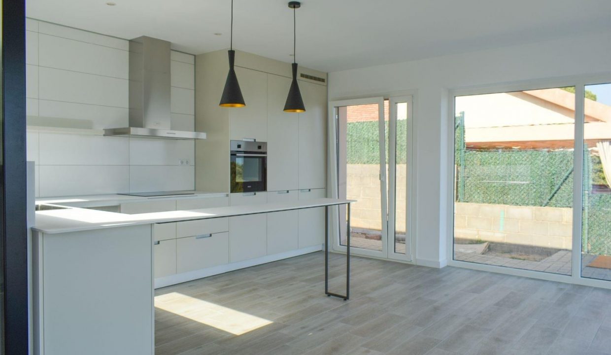 Promoción L'Ametlla Tarragó, obra nueva en l'Ametlla del Vallès (Revista)