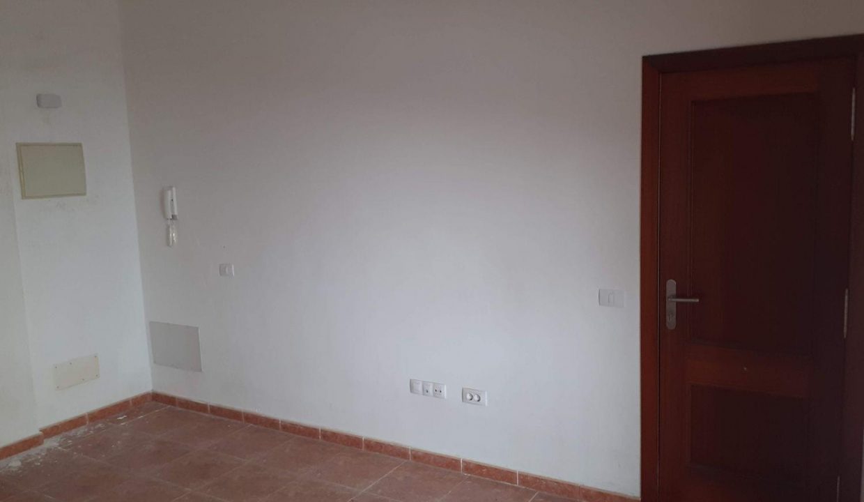 Promoción Viviendas en C/ Trasera, obra nueva en Valle Abajo (Revista)