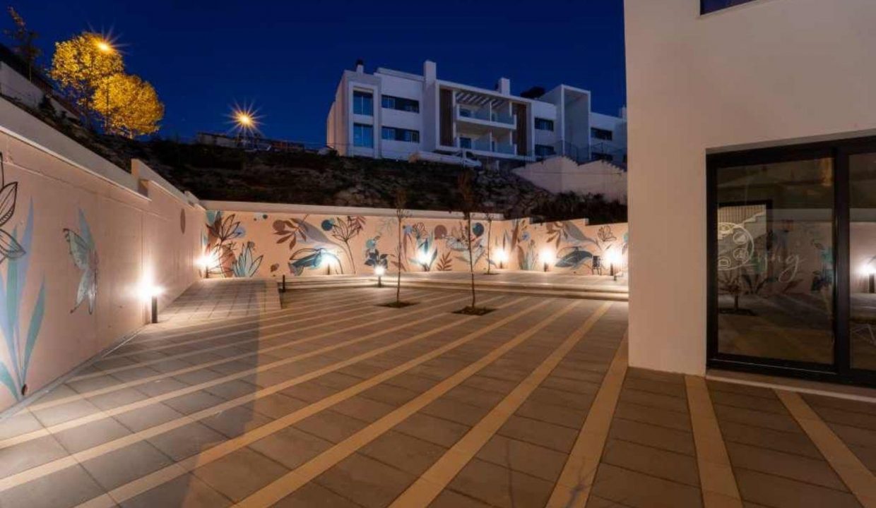 Promoción Living Colmenar, obra nueva en Colmenar Viejo (Revista)