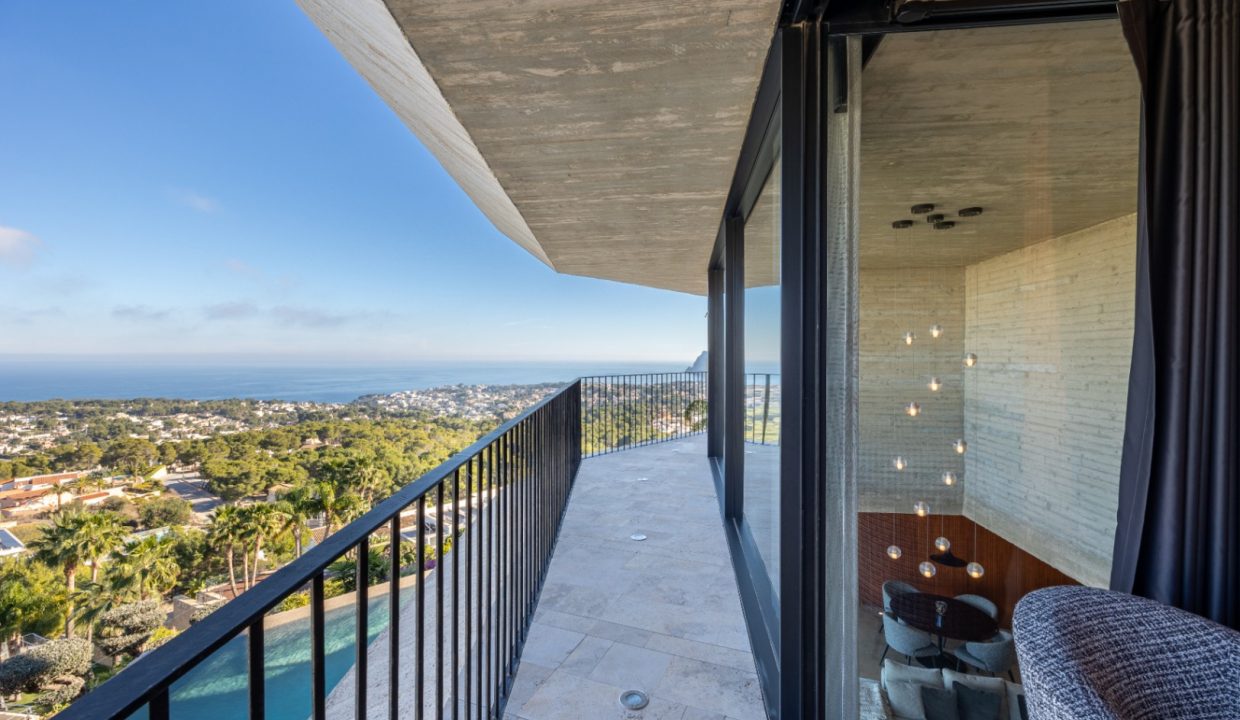 Promoción Villa en los serenos bosques de Benissa, obra nueva en Benisa (Revista)