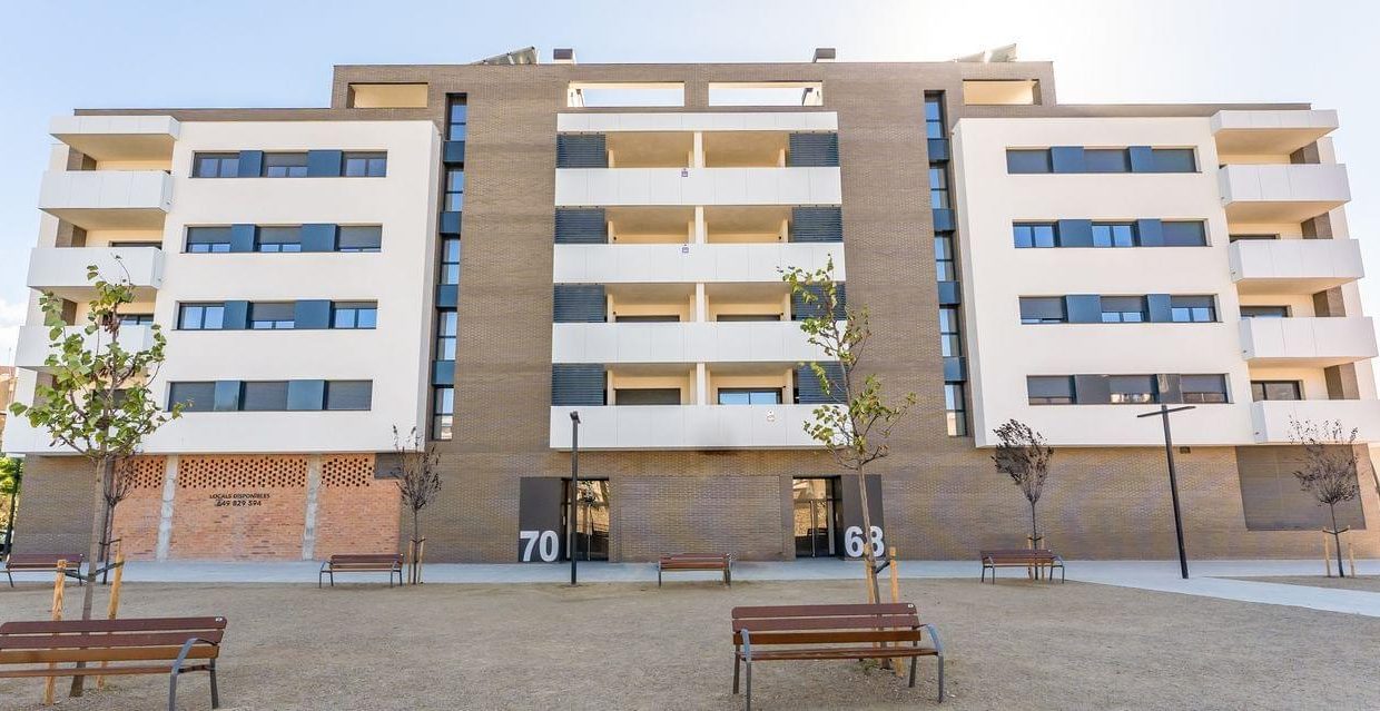 Promoción Nou Jardí, obra nueva en Reus (Revista)