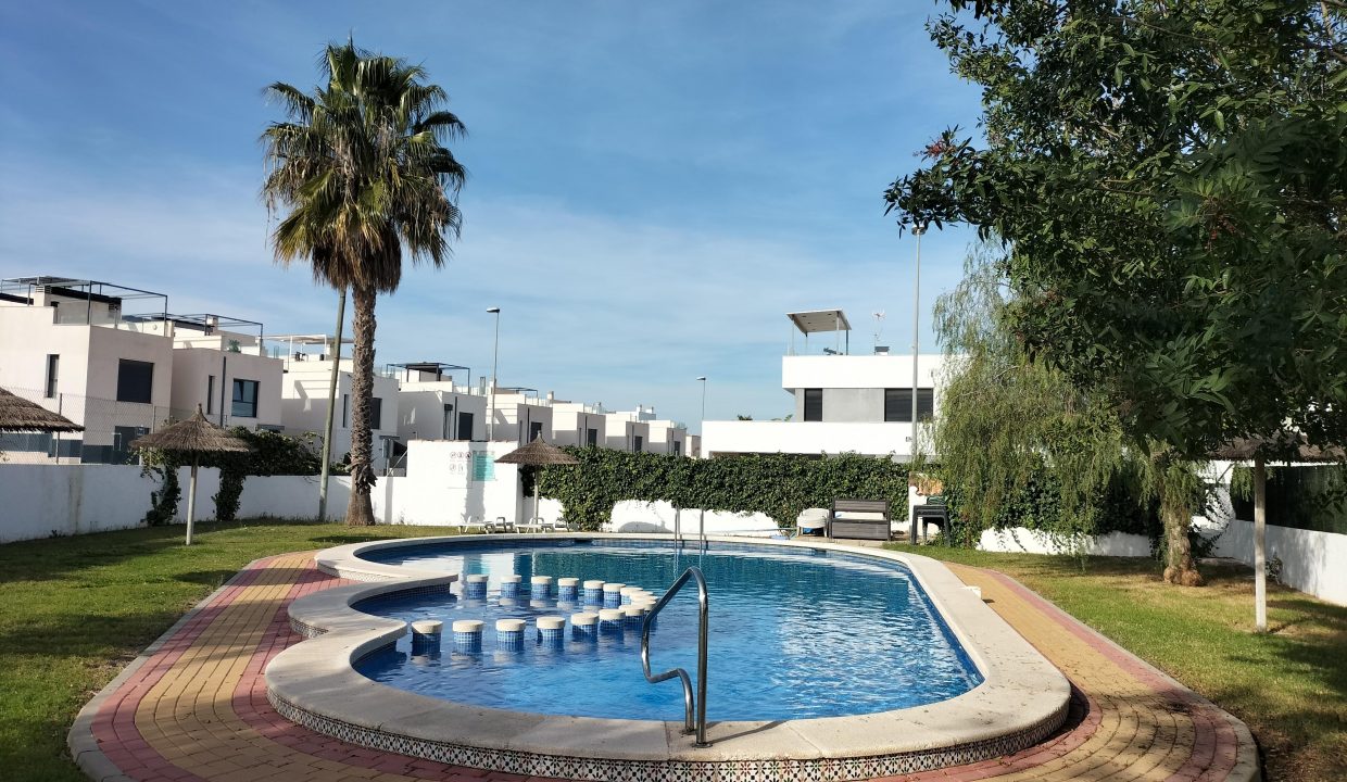 Promoción Residencial Atomium, obra nueva en Orihuela (Revista)