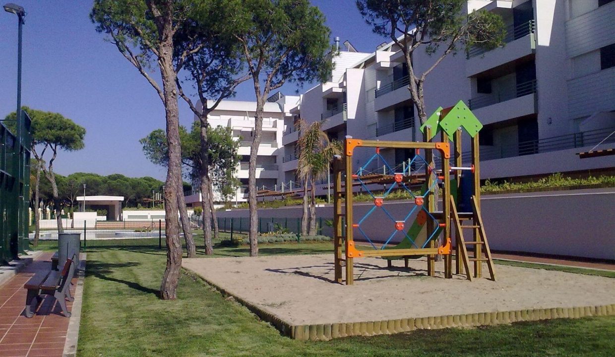 Promoción Hoyo 19 - 2ª Fase, obra nueva en Cartaya (Revista)