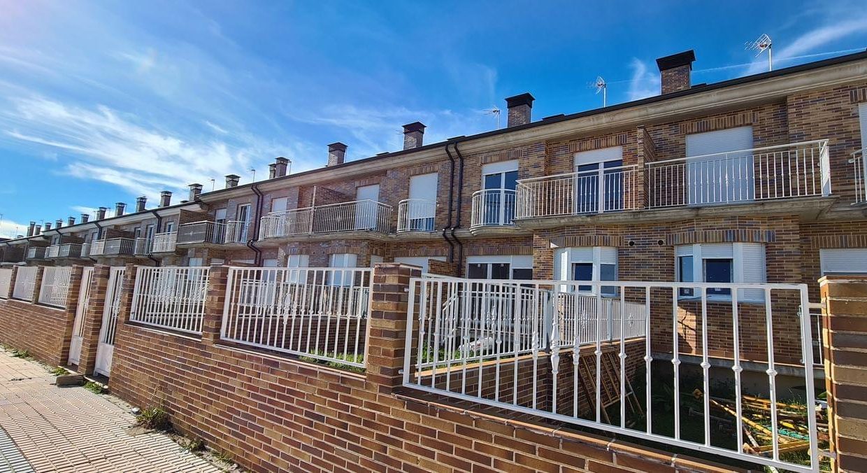 Promoción Residencial Valencia, obra nueva en Villares de la Reina (Revista)