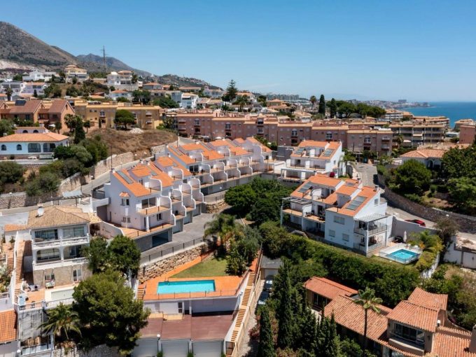 Promoción El Castaño, obra nueva en Fuengirola (Revista)