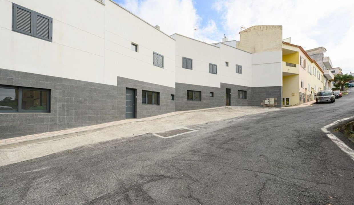 Promoción Firgas-Los Rosales, obra nueva en Firgas (Revista)