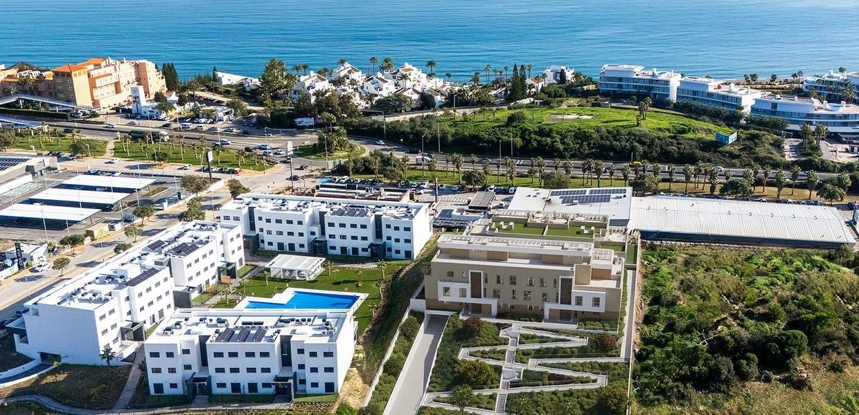 Promoción CELESTIA HOMES, obra nueva en Estepona (Revista)