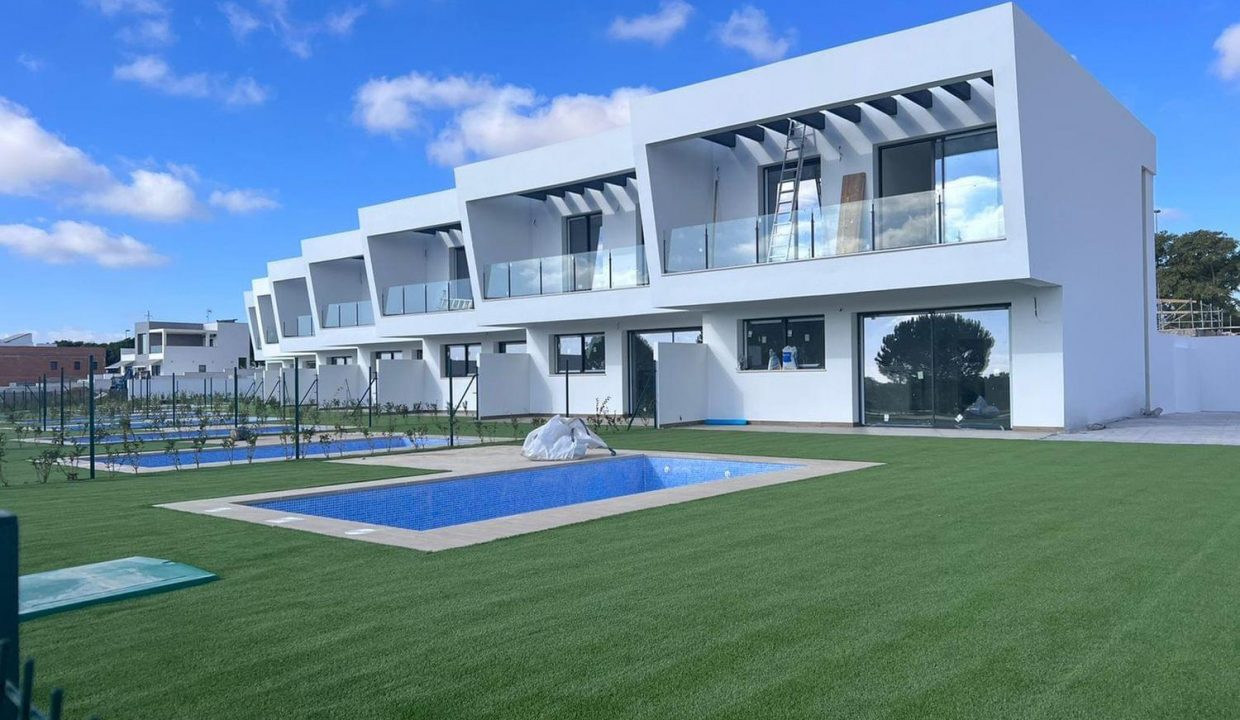 Promoción Residencial Villanueva Golf Fase IV, obra nueva en Barrio de Jarana (Revista)