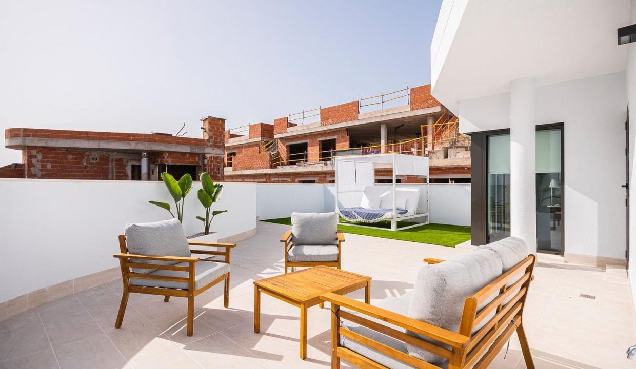 Promoción Nature Views, obra nueva en Los Balcones (Revista)