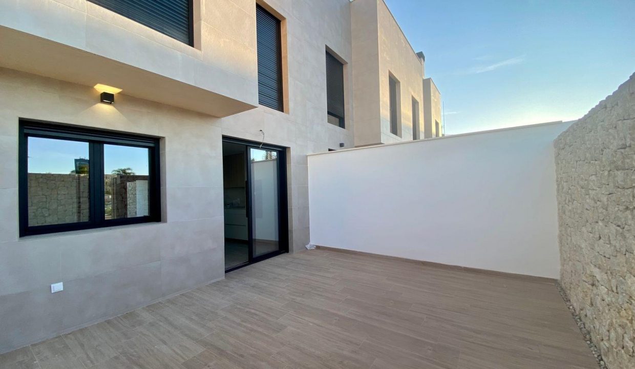 Promoción Las Villas de Juan Carlos I, obra nueva en Murcia (Revista)