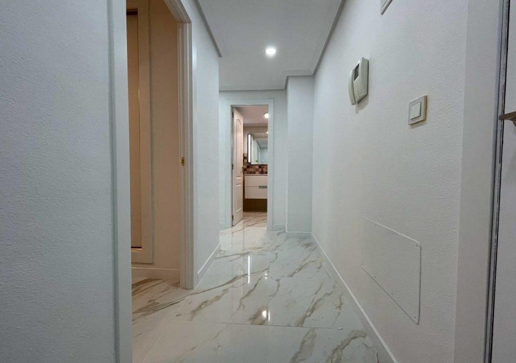 Promoción Moderno apartamento en Guardamar, obra nueva en Guardamar del Segura (Revista)