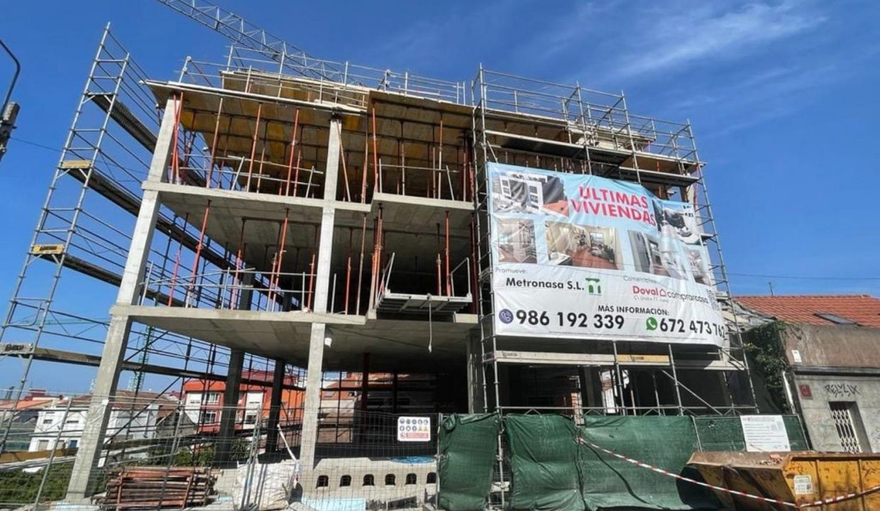 Promoción Edificio Montecelo, obra nueva en O Santo Cura de Ars (Revista)