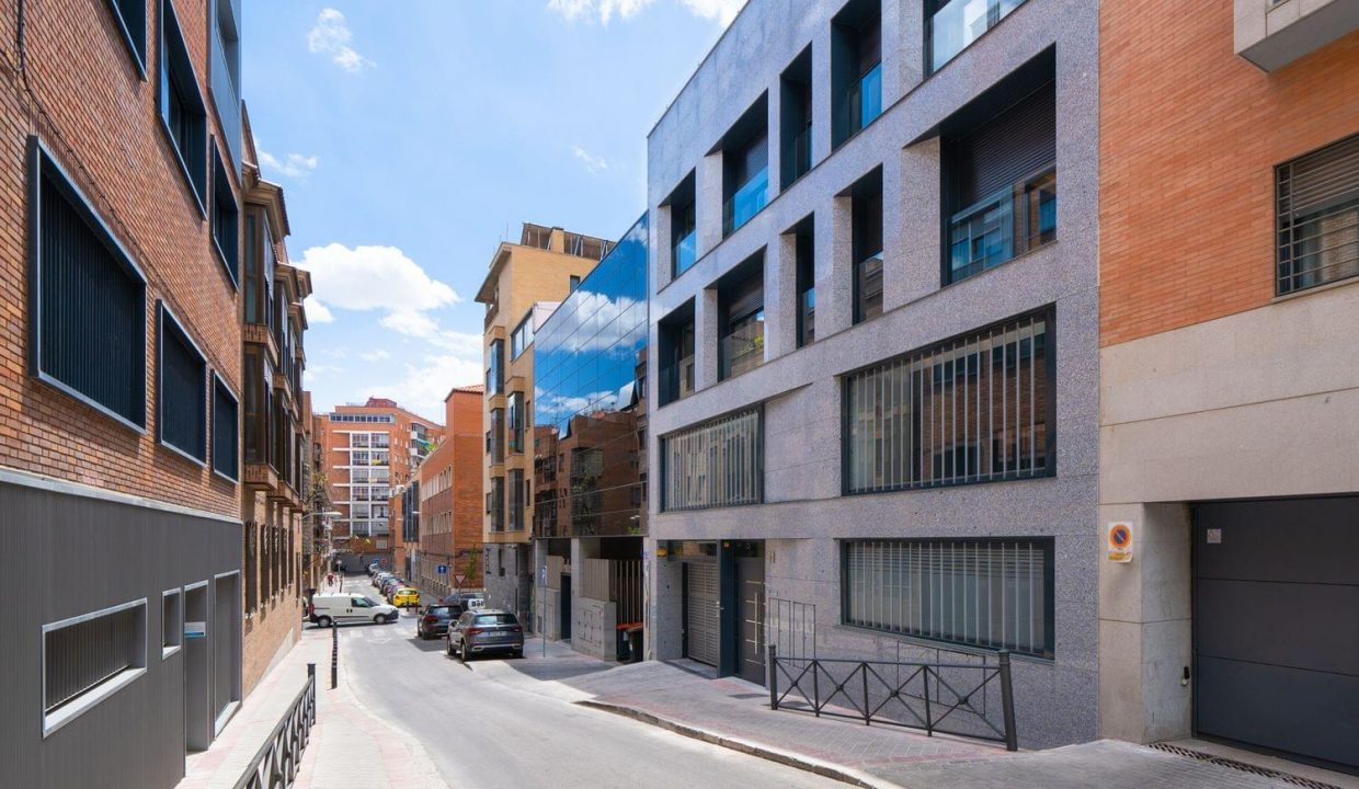 Promoción Amoros 11, obra nueva en Madrid (Revista)