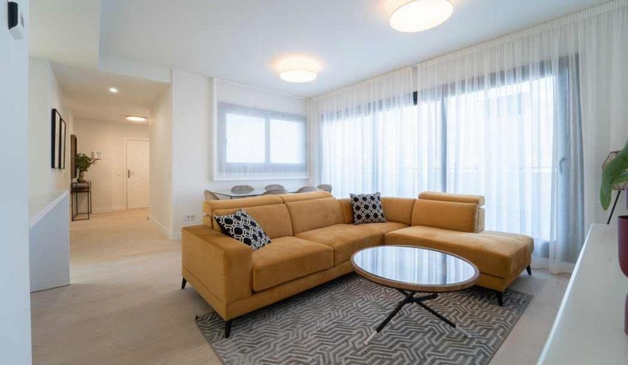 Promoción Living Colmenar, obra nueva en Colmenar Viejo (Revista)
