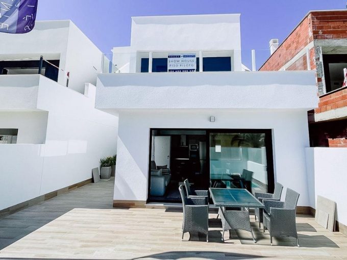 Promoción Villamar VIII, obra nueva en Los Tárragas (Revista)