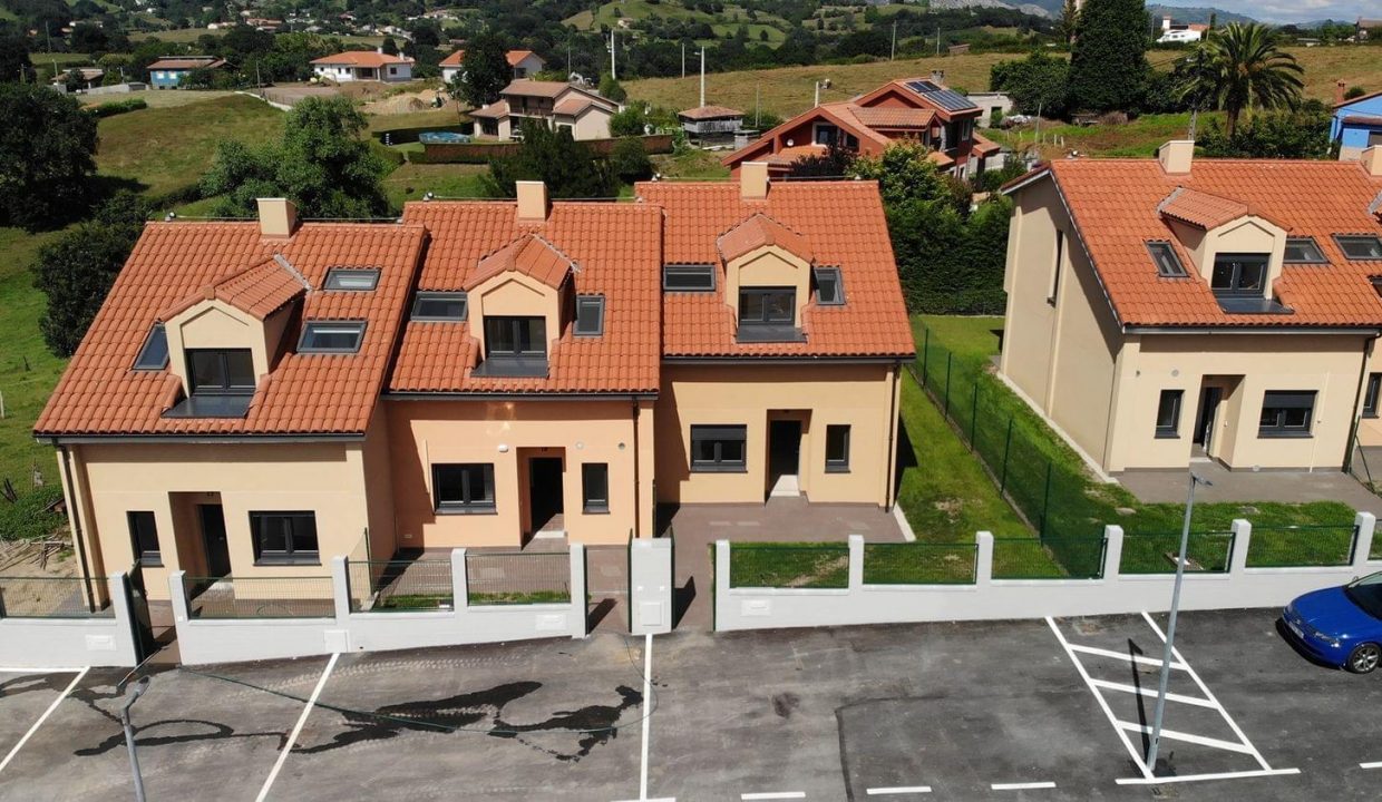 Promoción Urbanización Las Azaleas, obra nueva en La Belga Ceis (Revista)