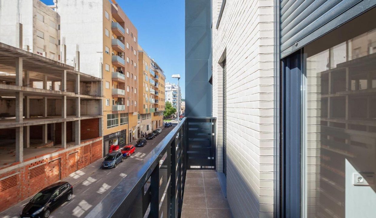 Promoción Oliva - Manuel Broseta, obra nueva en Oliva (Revista)